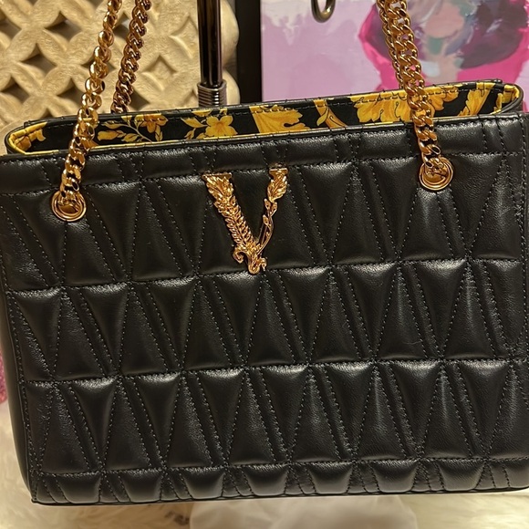 Versace VIRTUS QUILTED TOTE BAG IN NAPPA LEATHER NWT​​​ - Picture 2 of 6
